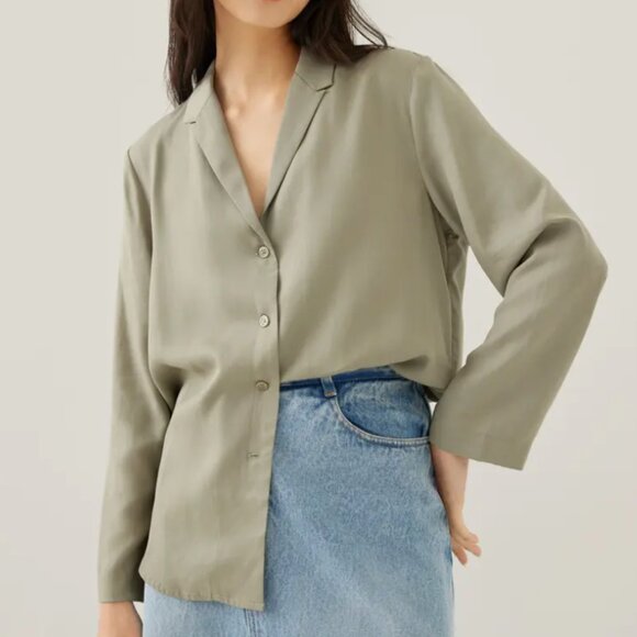 Love Bonito Kaiden Tailored Relaxed Flare Sleeve Shirt - Dusty Green - Picture 2 of 7